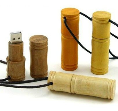 Wood & Bamboo Flash Drives